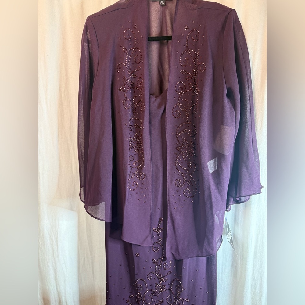 R&M Richards Plum Chiffon Maxi Dress with Beaded Detail - Picture 5 of 16